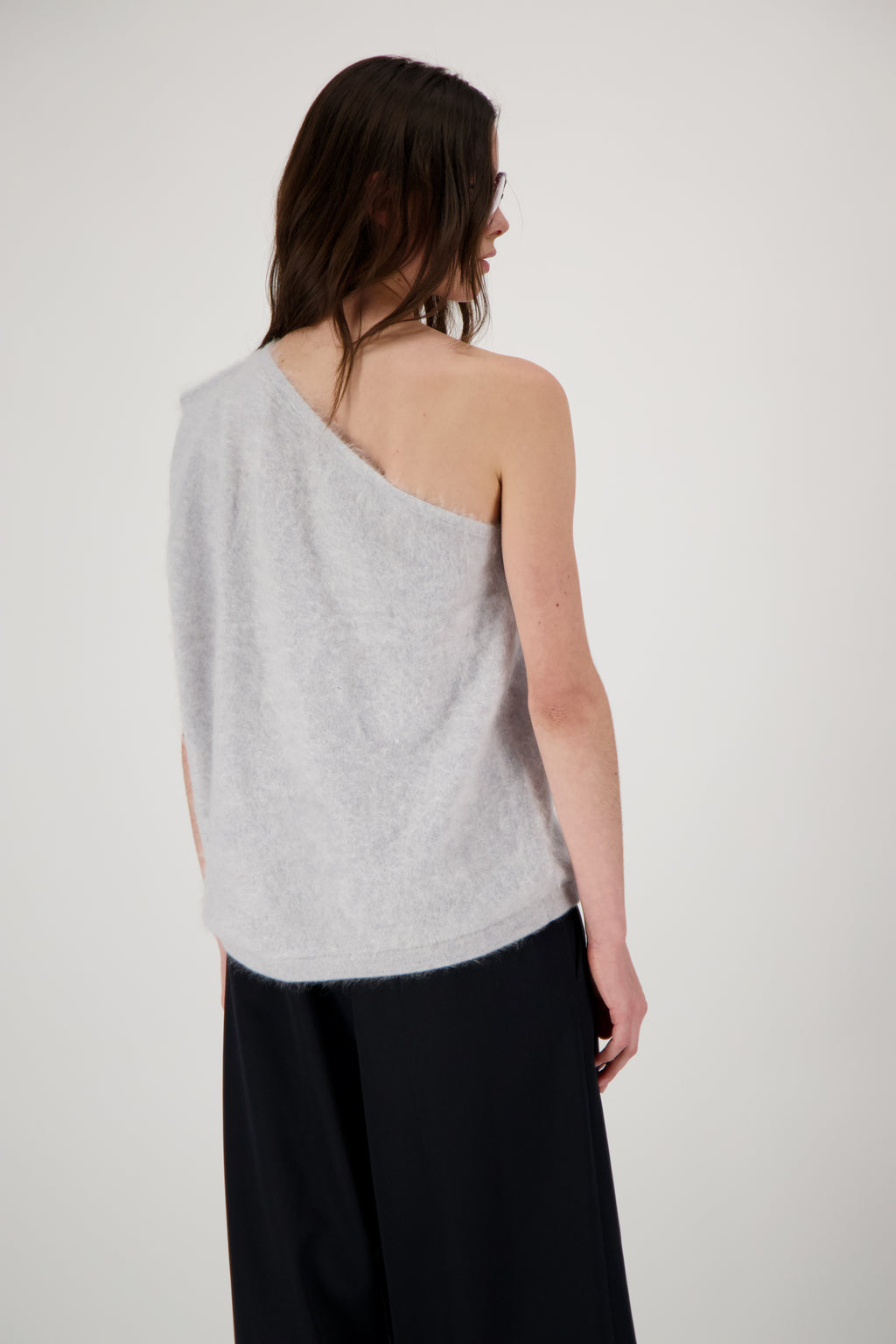 THE MAEVE TOP IN BRUSHED CASHMERE