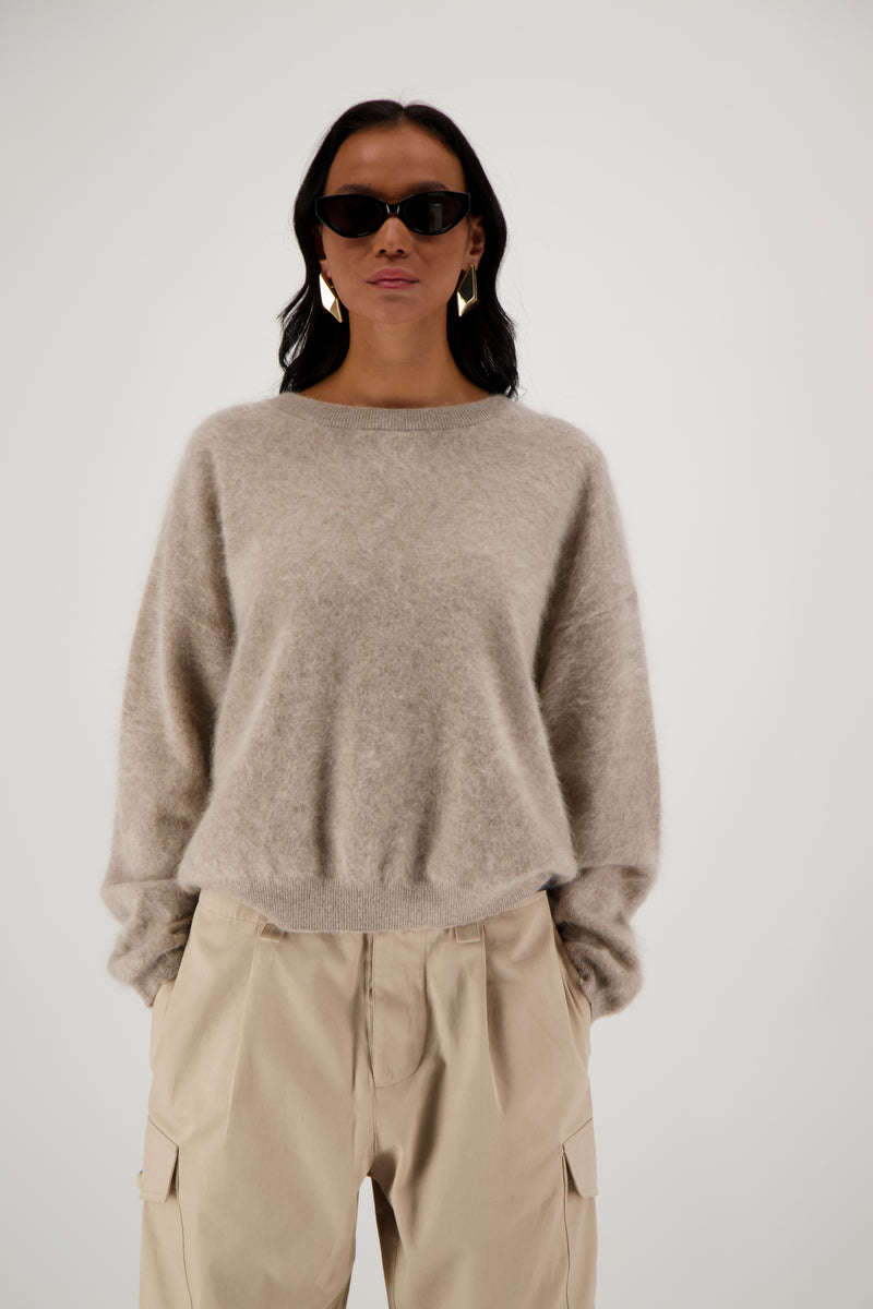 THE RAFAELLA LEE SWEATER IN BRUSHED CASHMERE