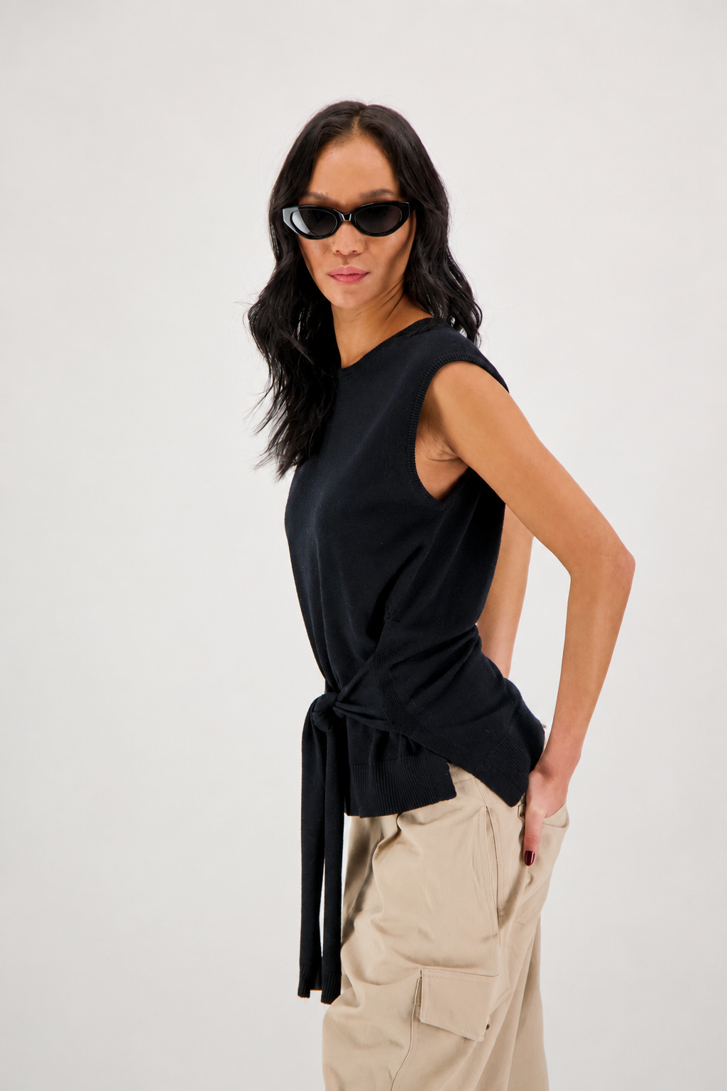 THE RACHEL TOP