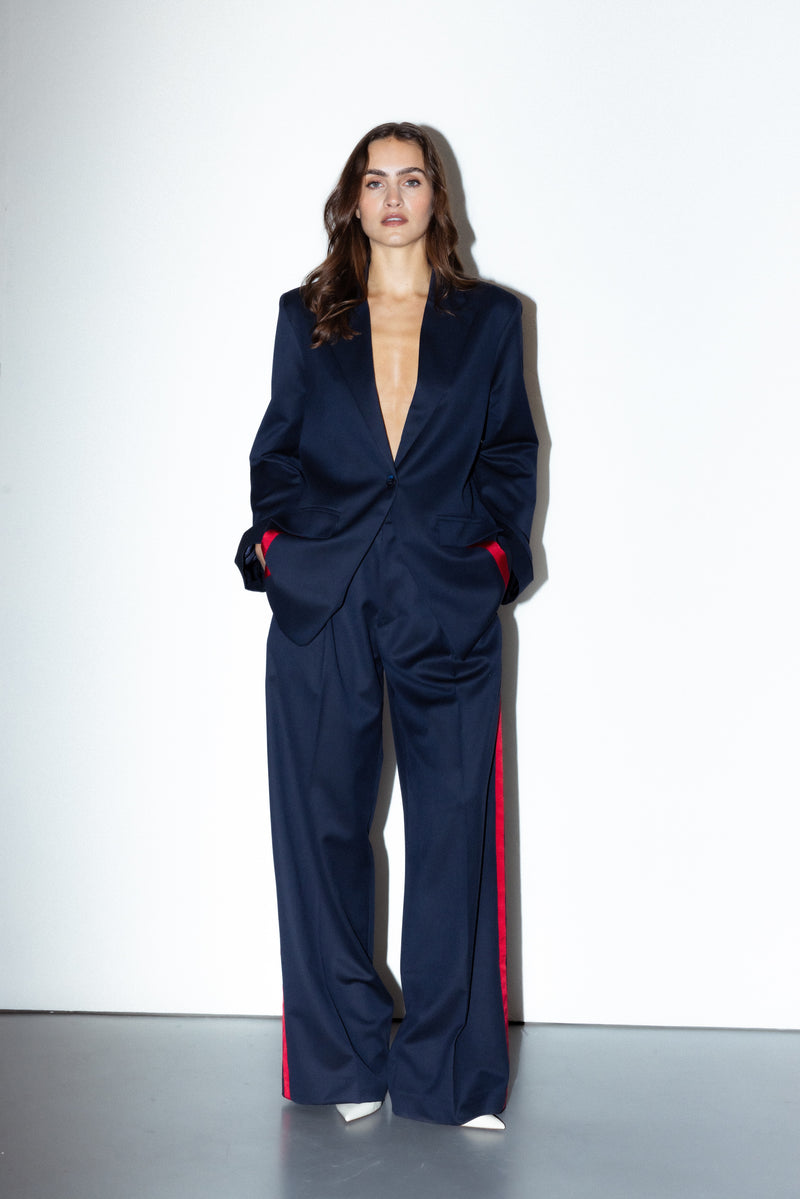 THE LOS ANGELES BLAZER