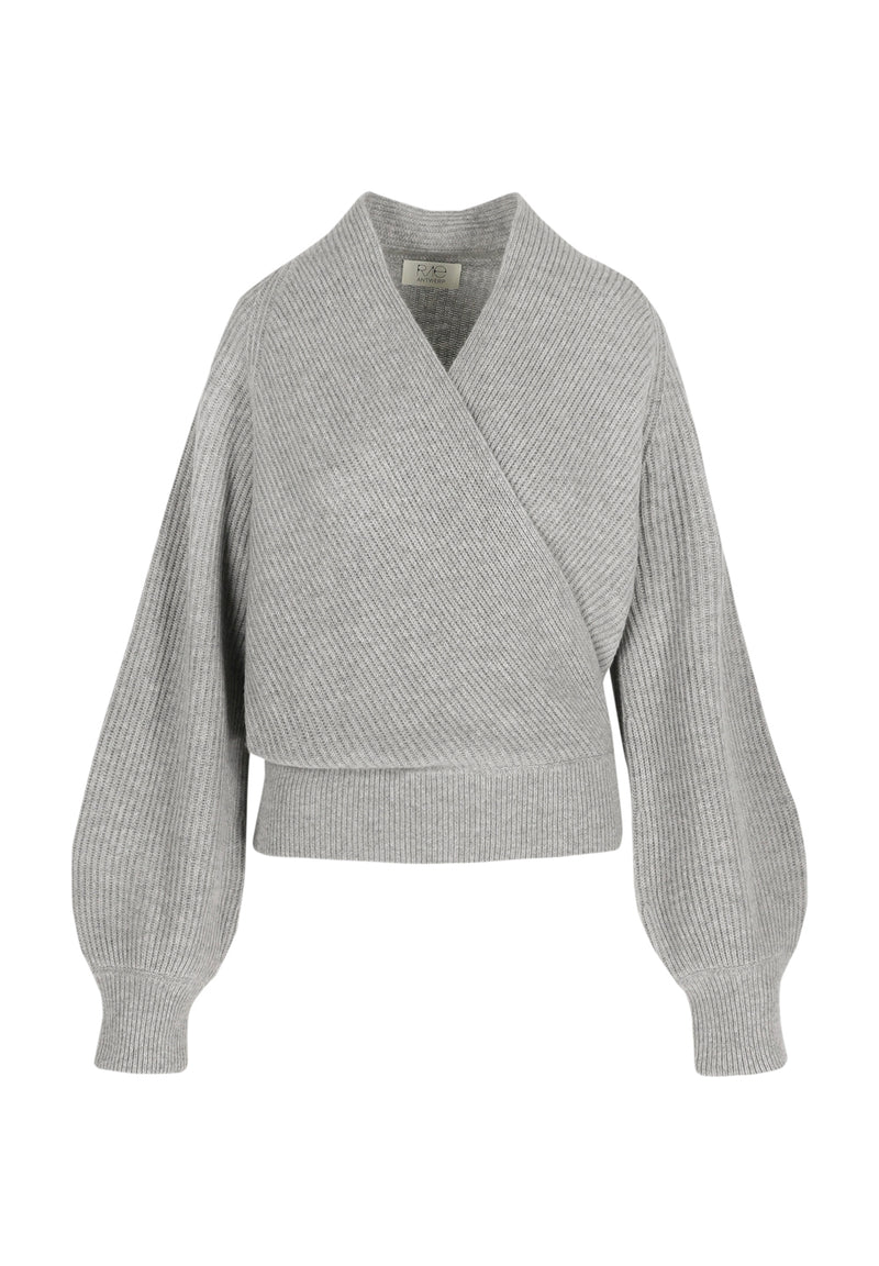 THE ANTONIA SWEATER
